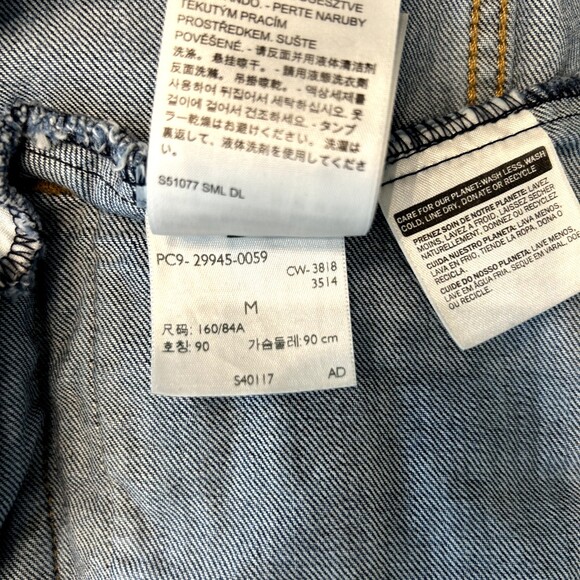 Levi's Original Trucker Silver Sequin Lola Blue Denim Jacket Size Medium - Picture 7 of 8